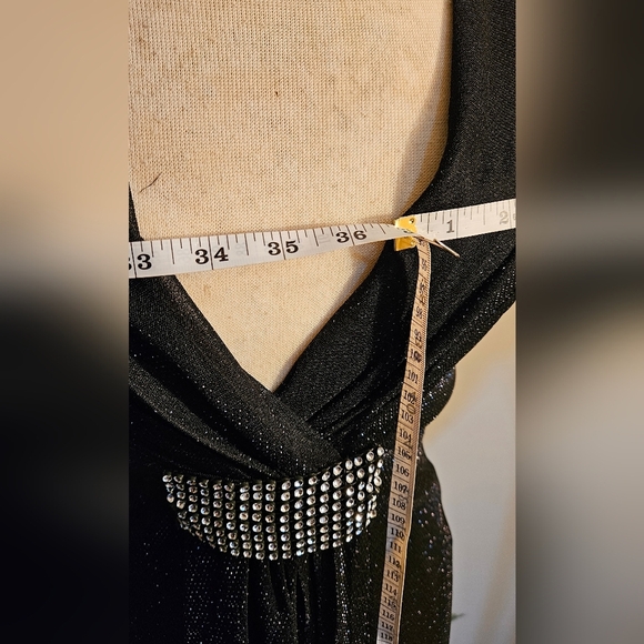 Source Unknown Black Maxi Dress with Belt Detail - Picture 8 of 8